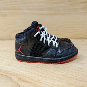 Nike Air Jordan 1 Flight 4 Youth SZ 11C Black Red Basketball Shoes 828243-066